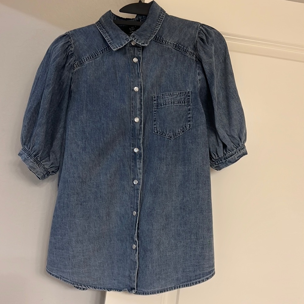 Jen Puff Sleeve Denim Button Down Top (Medium Indigo) Size Small